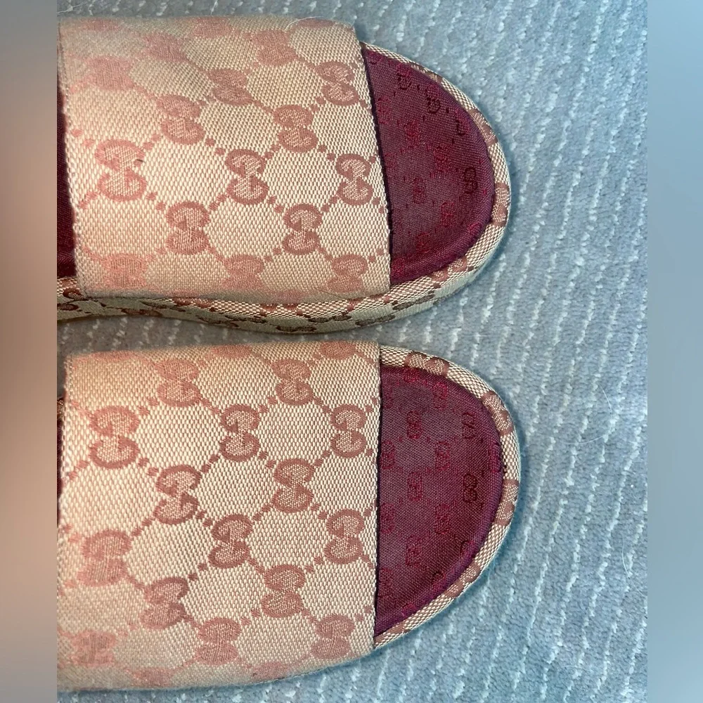 Gucci Platform Slides - Picture 8 of 13